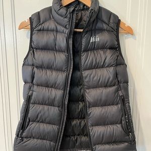 REI down puffer vest WOMENS XS